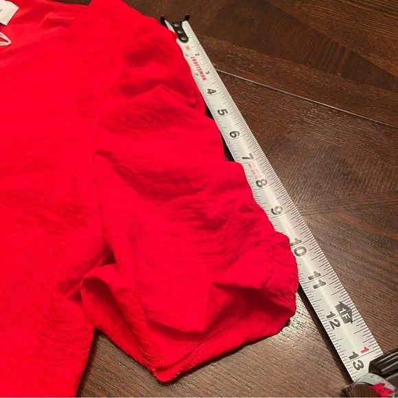 NWT Adrienne Red Ruched Sleeves V-Neck Top | Size Large - Picture 10 of 15